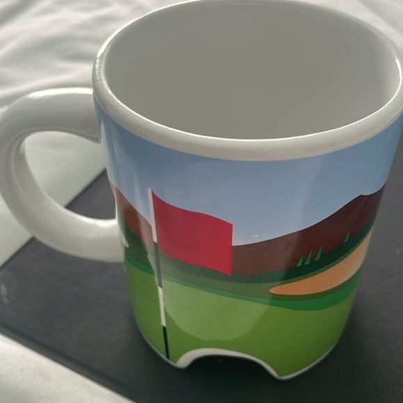 10 ounce ceramic mug – Golf motif - Picture 2 of 5